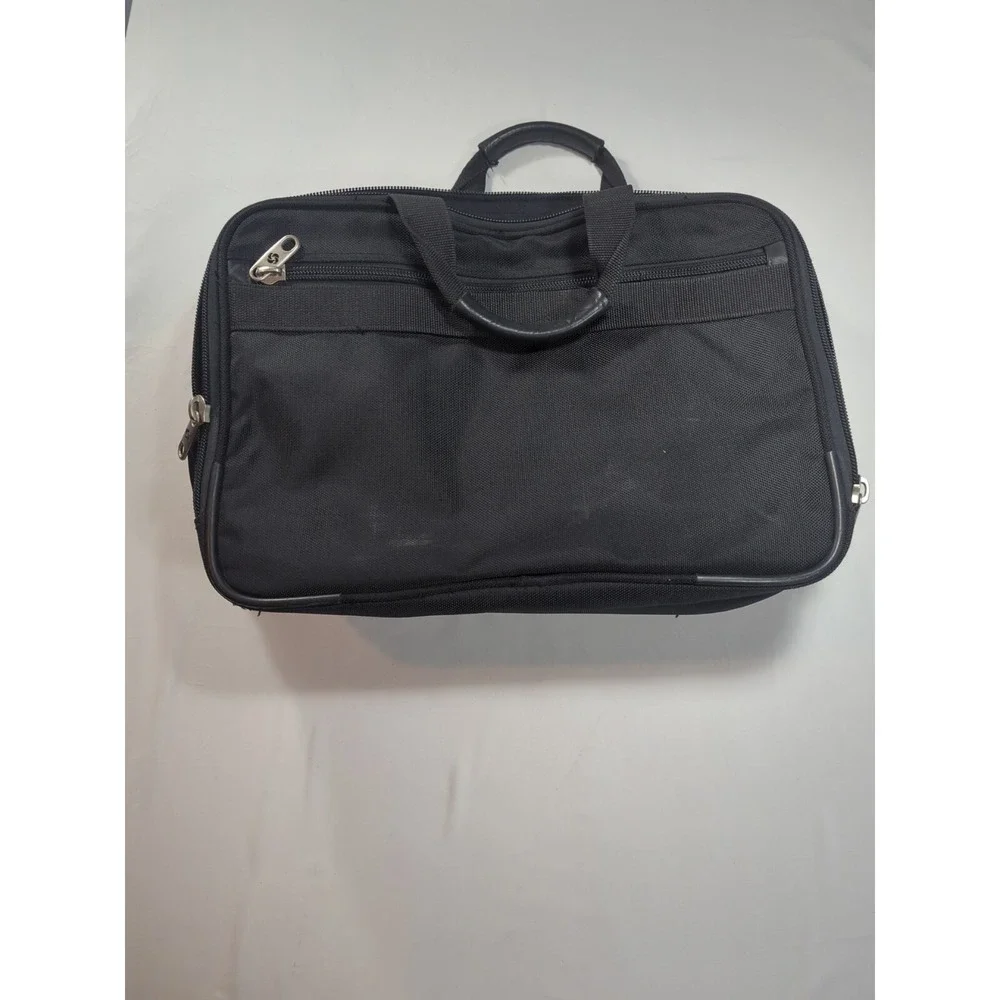 Samsonite dear poshmark